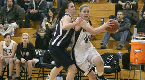 WOMANS BASKETBALL