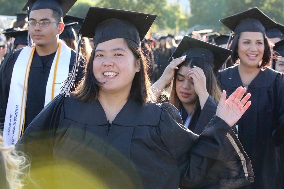 yuna grad