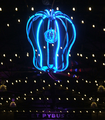 Pybus Public Market Apple Drop features apple created by WVC faculty and students